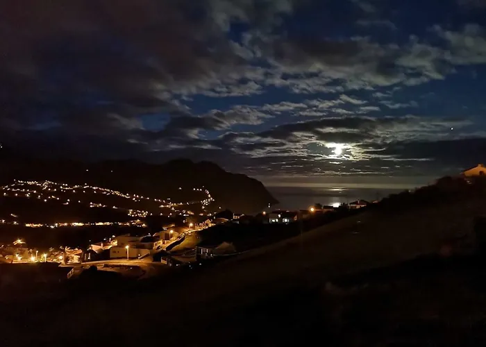 Casa Da Ribeira * Povoacao (Sao Miguel)